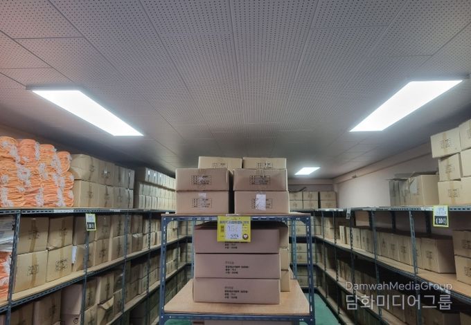 양양군이 비축 중인 종량제 봉투 재고 사진
