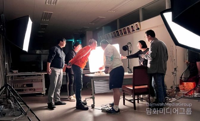 강진군 디지털 창업 실습교육이 농업기술센터에서 진행되고 있는 모습.