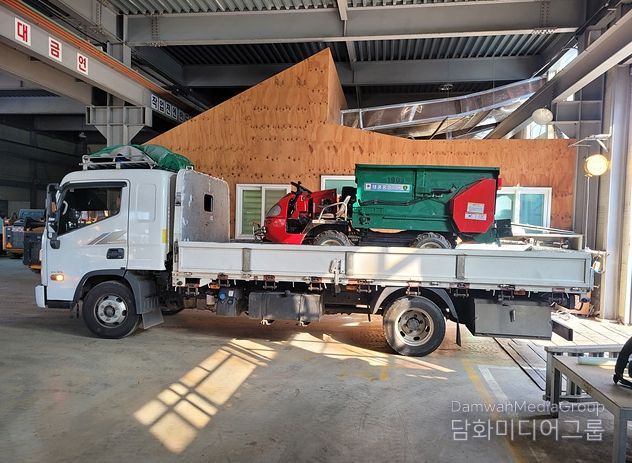 배송지원사업 입·출고 사진