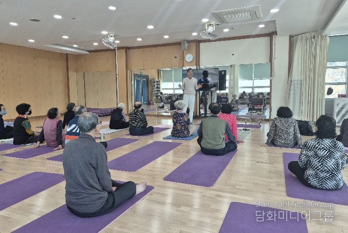 익산시, 한의약 건강교실…어르신 활력 '톡톡'