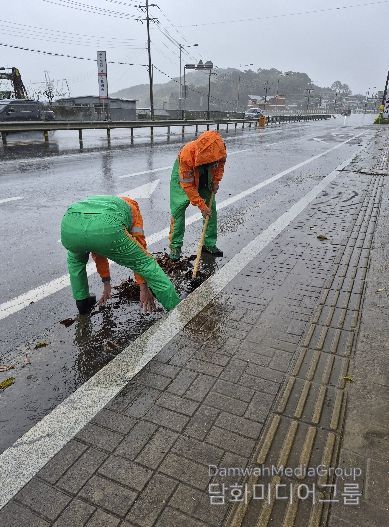호우주의보 대응 배수로 정비