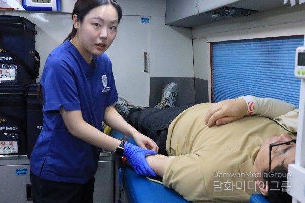 어린이 벼룩시장 헌혈