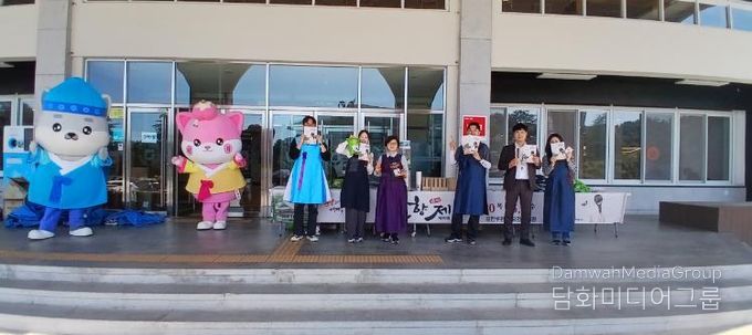 캠퍼스에서 울려퍼진 '춘향의 멋' 대학생들이 축제를 완성하다