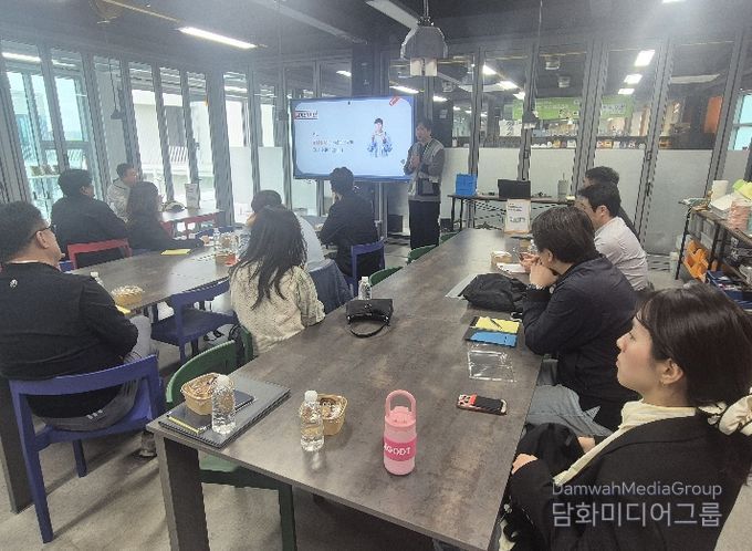 용남중학교 무한상상실