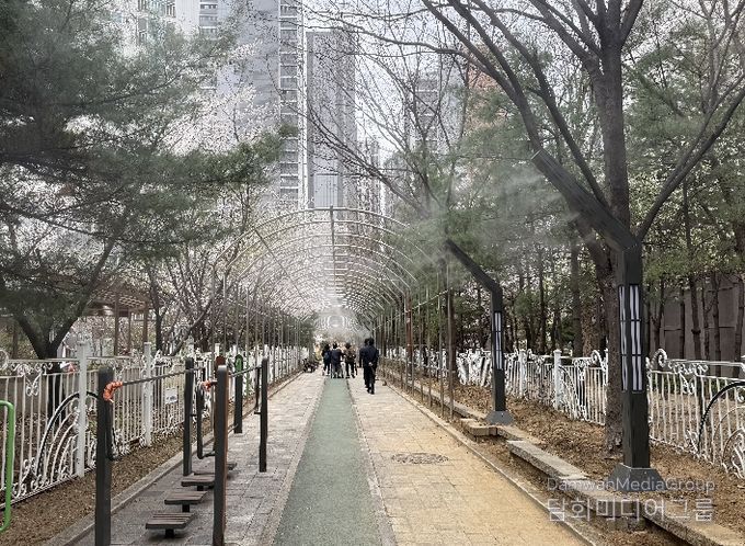 인천 동구, 폭염 대비‘쿨링포그’ 설치 완료